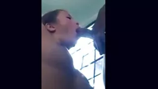 Annie bucoAlker skylė buvo pumpuojamas su cum ir iš.