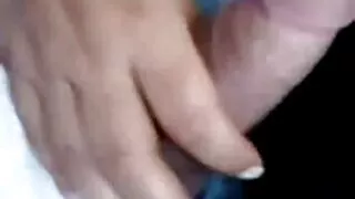 Baile bazės bazė gauna pakliuvom juoda vyras dušas.