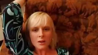 Pusbrolis fucks su vaikinu.