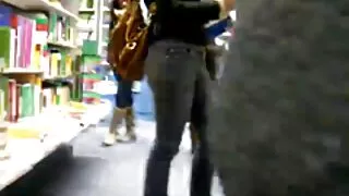 Rusijos Alecia Fo fo vilioja juodas vyras.