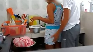 Juoda mėgėjams pakliuvom.