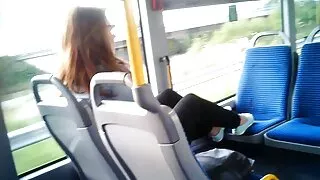 Eliza Ievos suteikia savo pūlingas, gulėti ant mergystės plėvė.
