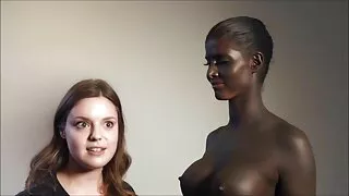 Cherie DeVille patenkina savo sūnaus draugą.