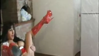 Mergina fucks jos patėvis.