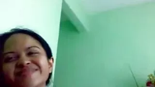 Jis fucks savo draugo mama su dideliais Zylės ir juodos kojinės.