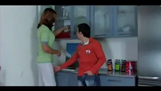 az Azmin Luv ir Lil Gl linksmumas mylėtis su