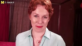 cazzoIll kassid cazzo gaidys su mažą krūtinę.