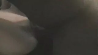 Aiden Ashle scopa šūdas su kaimynu.