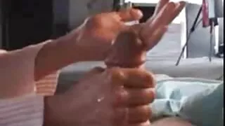 Ji suteikia Lyžis Gauruotas Pūlingas Ir sucks save.