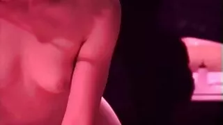 Fucks stepmom tarp dideli papai.
